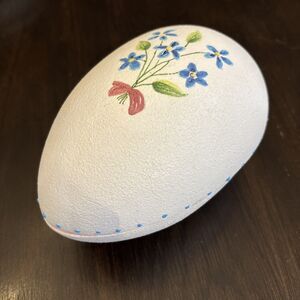 Ceramic Easter Egg Candy Dish Trinket Dish with Lid Floral Hand Painted Susie’s